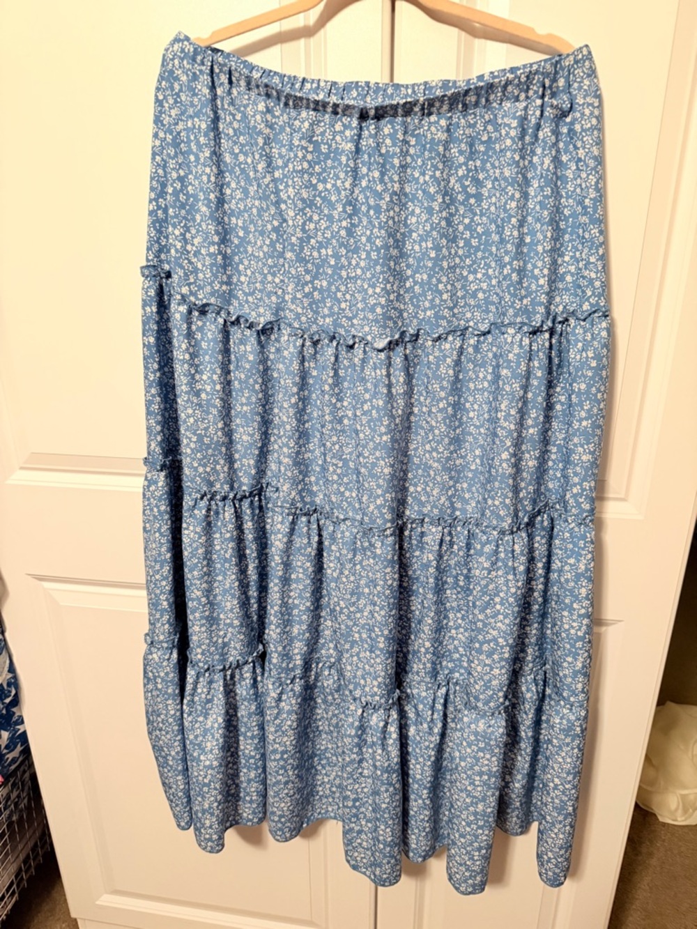 SHEIN Light Blue Ditsy Floral Tiered Maxi Skirt - Picture 2 of 4